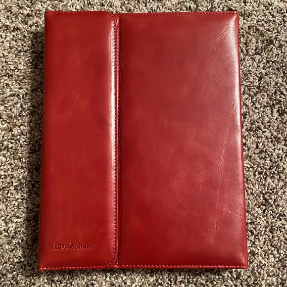 Bluetooth Keyboard - Picture 2 of 9